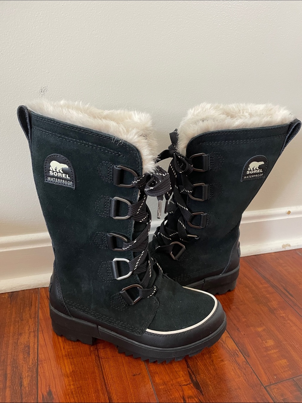 Sorel Tivoli 4 Tall Lace Up Winter Boots